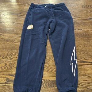 navy blue starfit sweatpants.